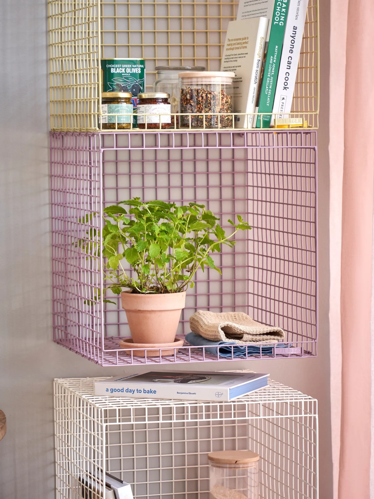 WIRE CUBIC Trådhylle